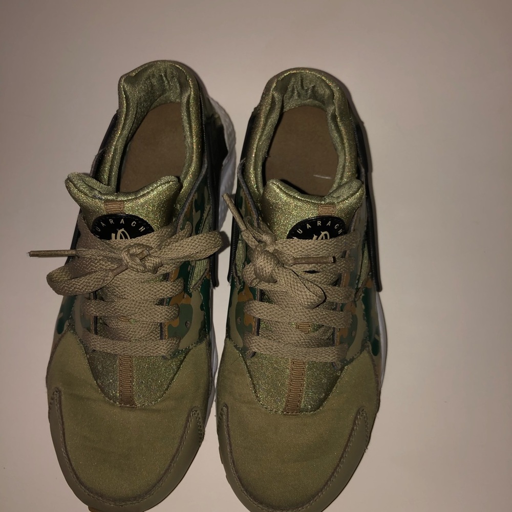 Nike huaraches
